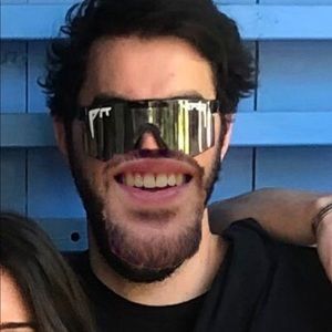 Meet your Posher, Seth